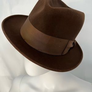 Champ custom work châpeau